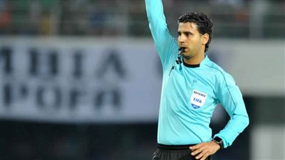 التونسي صادوق سلمي حكمًا لمباراة نهضة بركان والمصري بالكونفيدرالية 