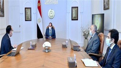 السيسي يكلف بالتوسع في تطبيق ونشر نظام الري الحديث للأراضي الزراعية.. الاستخدام الآمن للمياه الجوفية في مصر.. وتعزيز جهود تنفيذ مشروعات التعاون في مجال الري مع دول حوض النيل