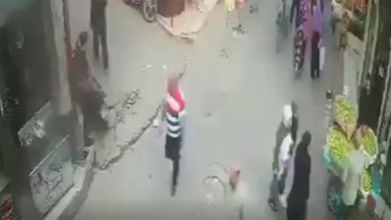 موتوسيكل يدهس المارة