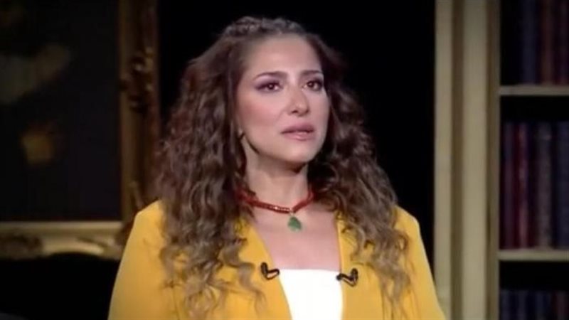 الفنانة حنان مطاوع