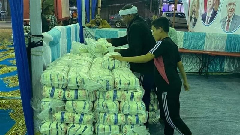 إقبال المواطنين على