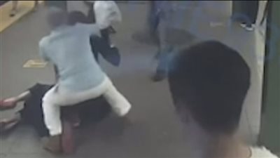 في أحدث هجوم.. طعن امرأة بمترو أنفاق نيويورك.. والمهاجم يلوذ بالفرار