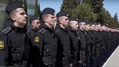 غموض حول مصير طاقم موسكوفا.. الأهالي يبحثون عن أبنائهم 