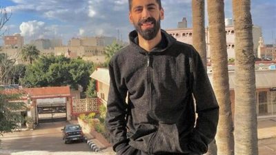 صاحب الشقة هيرميني في الشارع.. لاعب راكتا يناشد الرئاسة ومسئولي الرياضة لمساعدته