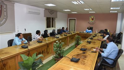  تفعيل الامتحانات الإلكترونية وإلغاء الورقية بجامعة سوهاج 