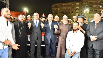 محافظ أسيوط يشهد طابور عرض ومسيرة للوحدة الوطنية بمناسبة العيد القومى 