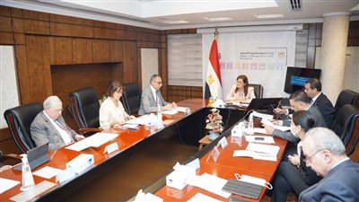 وزيرة التخطيط تلتقي وفد الجمعية المصرية البريطانية للأعمال