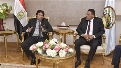 محافظ مطروح يستقبل القنصل الليبي.. ويؤكد على عمق العلاقات بين الدولتين |صور
