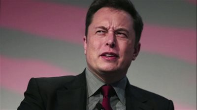 إيلون ماسك يهدد مجلس إدارة 