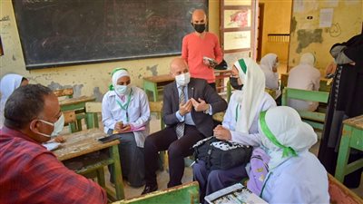 صحة الشرقية: مسعود يتفقد لجان اختبارات طلاب التمريض
