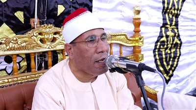  نقيب القراء عن تلاوة الطاروطي المثيرة للجدل: لا تهاون مع الأخطاء وهذا موعد التحقيق معه