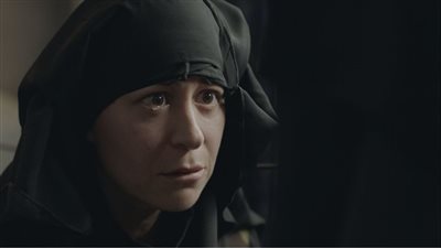 منة شلبي تفشل في الهرب من جحيم داعش بالحلقة السادسة من «بطلوع الروح»