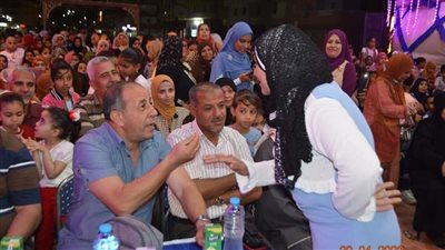 رئيس مدينة القصير يشهد الأمسية الرمضانية بالممشى السياحى