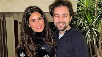 شريف رمزي يروي قصة حبه لـ روبي وموقف زوجته | فيديو