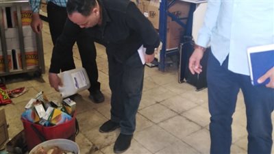 استمرار حملات التفتيش على المطاعم والمحلات بالدقهلية| صور 