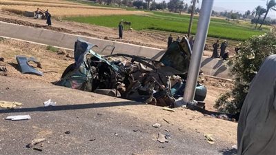 الصور الأولى لحادث أتوبيس النقل الجماعي في قنا 