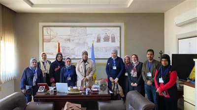 رئيس حي غرب بالإسكندرية تترأس الاجتماع الشهري للجنة الطفولة والأمومة 