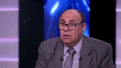 مبروك عطية: من صلى قائما وهو لا يقدر على القيام يغضب الله