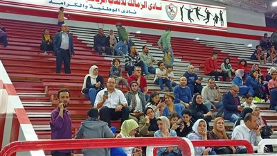 أعضاء الزمالك يستقبلون أحمد مرتضى بهتاف 