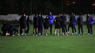 المصري يؤدي أول تدريباته بالدار البيضاء في ظلام دامس | صور 