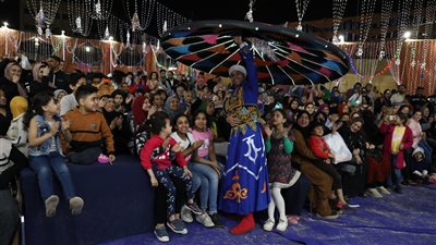 فرقة سوهاج تشارك بمعرض فيصل العاشر للكتاب | صور