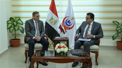 الصحة تبحث مع سفير التشيك التعاون في مكافحة الأمراض المُعدية وإنتاج اللقاحات 