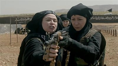 منة شلبي تتدرب على حمل السلاح وتنضم للواء الخنساء بسابع حلقات «بطلوع الروح»