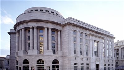 مساعدات أمريكية لأوكرانيا بقيمة 131 مليون دولار لتنمية الاقتصاد والرعاية الصحية