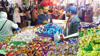 أخبار الاقتصاد.. ارتفاع طفيف في السلع المستوردة من الحلوى.. وكيف تستفيد من بوابة الخدمات الإلكترونية للمجتمعات العمرانية؟