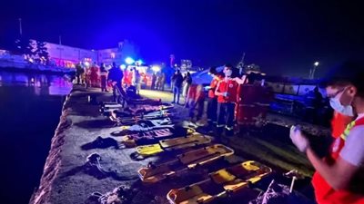 بعد غرق قارب المهاجرين في لبنان.. انتشال جثة طفلة وإنقاذ 45 شخصا