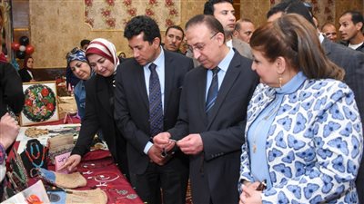 محافظ الإسكندرية ووزير الرياضة يدشنان مشروعات تطوير في 4 مراكز شباب