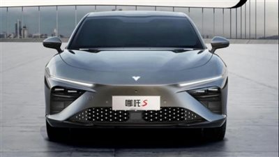 مزايا نيزها S تؤهلها لتنافس سيارات تيسلا موديل 3