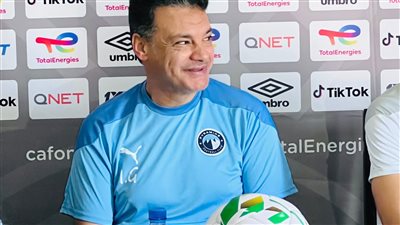 إيهاب جلال يلجأ لمحمد شوقي للإطلاع على تقارير المحترفين 