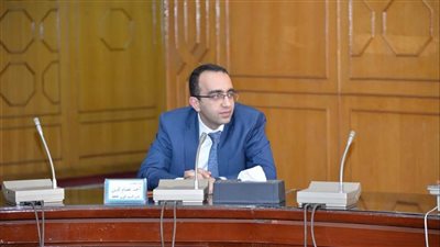 نائب محافظ الإسماعيلية يطلع وزير التنمية المحلية على مستجدات التقنين بالمحافظة