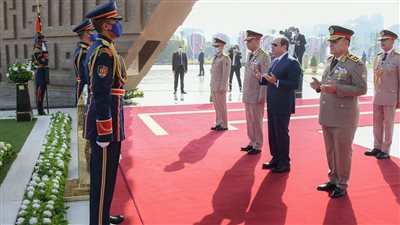  تفاصيل زيارة السيسي للنصب التذكاري لشهداء القوات المسلحة بمدينة نصر| صور