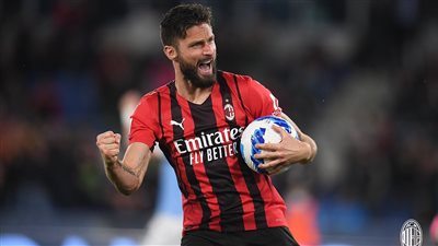 ميلان يهزم إنتر في ديربي الغضب بالدوري الإيطالي 