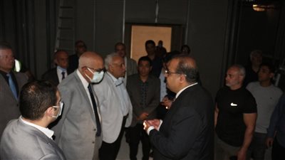 جولة ليلية لتفقد المراحل النهائية في مركز زراعة الكبد بجامعة المنصورة