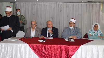 الزناتي يكرم أبناء المعلمين من حفظة القرآن الكريم وقادرون باختلاف