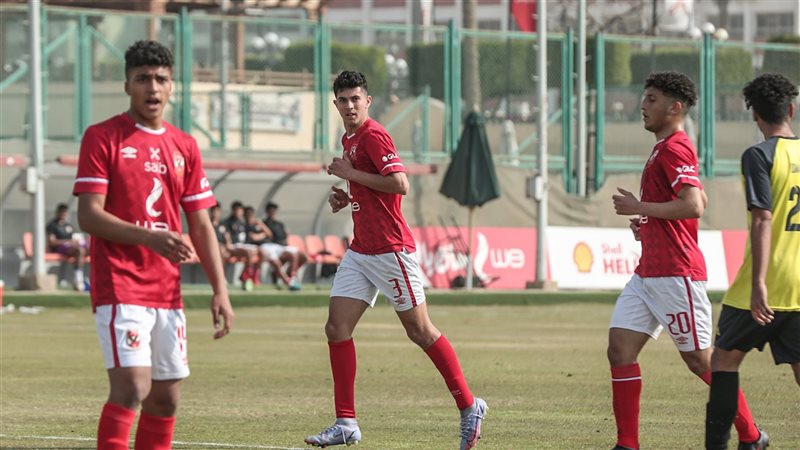 لاعبي الاهلي 2006