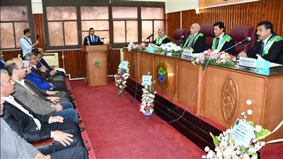 وزير الشباب يناقش رسالة ماجستير للزميل أحمد الديب حول الإعلام الرياضى | صور 