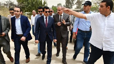 وزير الرياضة يتابع أعمال تطوير معسكر شباب القرش بالإسماعيلية| صور