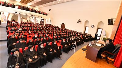 البابا تواضروس يستقبل عددا من رهبان الأديرة