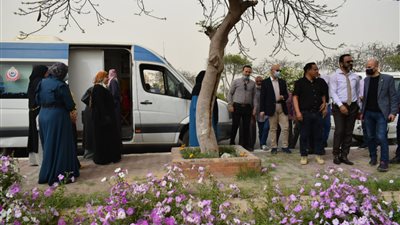 فرق طبية متنقلة بحدائق الشرقية أثناء احتفالات الربيع