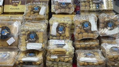 أسعار الكحك والبسكويت في منافذ التموين | فيديو وصور