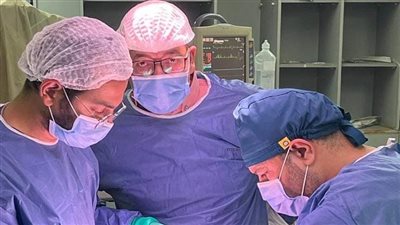 مستشفي سوهاج الجامعي ينجح في إنقاذ حياة رجل مذبوح من الرقبة