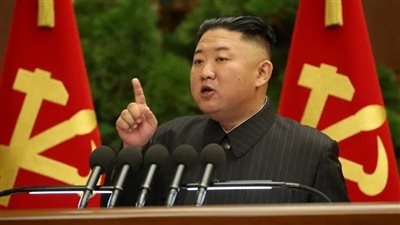 زعيم كوريا الشمالية يحذر من 