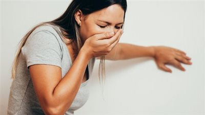 تفسير حلم القيء في المنام وعلاقته بالتوبة عن الذنوب 