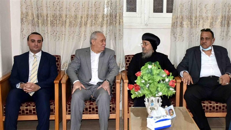 محافظ الاقصر يتفقد