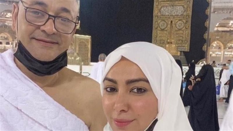 ميرهان حسين مع خالها