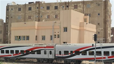 وزير النقل: دخول برج ببا الخدمة والمنطقة الأوتوماتيكية بالفشن